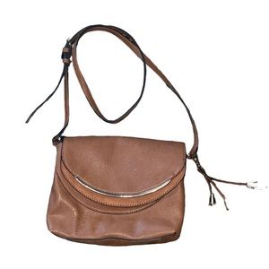 •LC LAUREN CONRAD•CAMEL WITH GOLD  TASSEL & TRIM CROSSBODY PURSE EUC